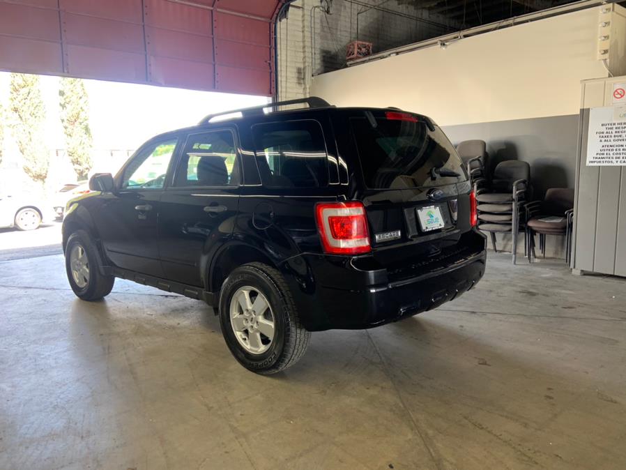 2010 Ford Escape FWD 4dr XLT, available for sale in Garden Grove, California | U Save Auto Auction. Garden Grove, California 2010 Ford Escape FWD 4dr XLT, available for sale in Garden Grove, California | U Save Auto Auction. Garden Grove, California