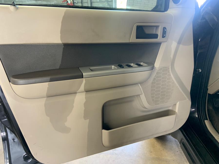 2010 Ford Escape FWD 4dr XLT, available for sale in Garden Grove, California | U Save Auto Auction. Garden Grove, California 2010 Ford Escape FWD 4dr XLT, available for sale in Garden Grove, California | U Save Auto Auction. Garden Grove, California