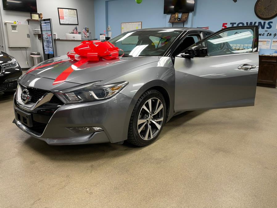 Used Nissan Maxima 4dr Sdn 3.5 S 2016 | 5 Towns Drive. Inwood, New York Used Nissan Maxima 4dr Sdn 3.5 S 2016 | 5 Towns Drive. Inwood, New York