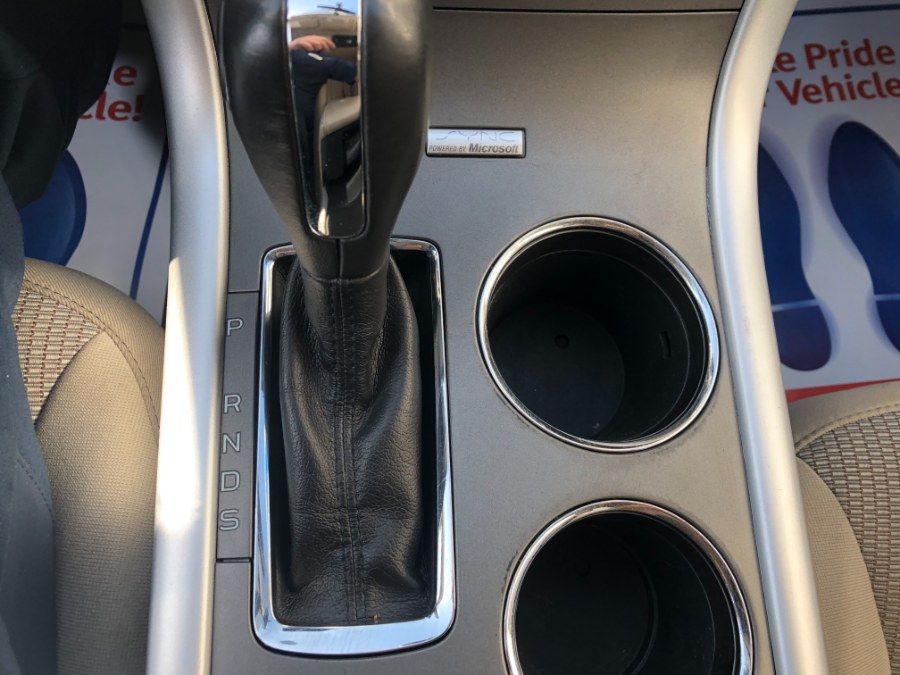 2014 Ford Edge 4dr SEL AWD, available for sale in Bristol, Connecticut | Bristol Auto Center LLC. Bristol, Connecticut 2014 Ford Edge 4dr SEL AWD, available for sale in Bristol, Connecticut | Bristol Auto Center LLC. Bristol, Connecticut