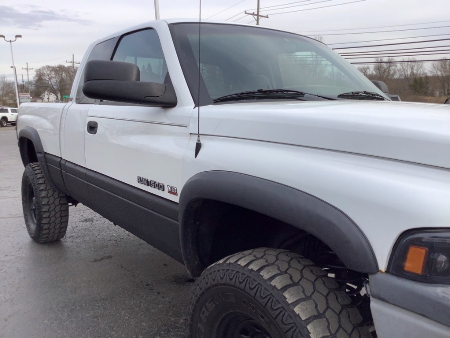 Used Dodge Ram 2500 4dr Quad Cab 155" WB HD 4WD 2000 | Marsh Auto Sales LLC. Ortonville, Michigan Used Dodge Ram 2500 4dr Quad Cab 155" WB HD 4WD 2000 | Marsh Auto Sales LLC. Ortonville, Michigan