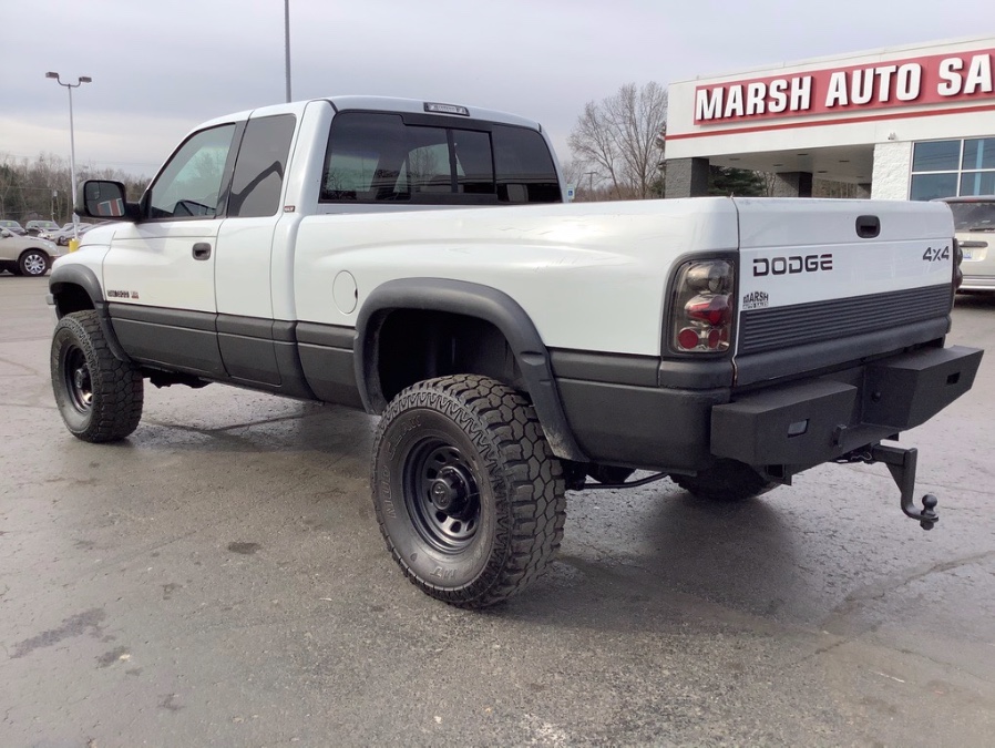 Used Dodge Ram 2500 4dr Quad Cab 155" WB HD 4WD 2000 | Marsh Auto Sales LLC. Ortonville, Michigan Used Dodge Ram 2500 4dr Quad Cab 155" WB HD 4WD 2000 | Marsh Auto Sales LLC. Ortonville, Michigan
