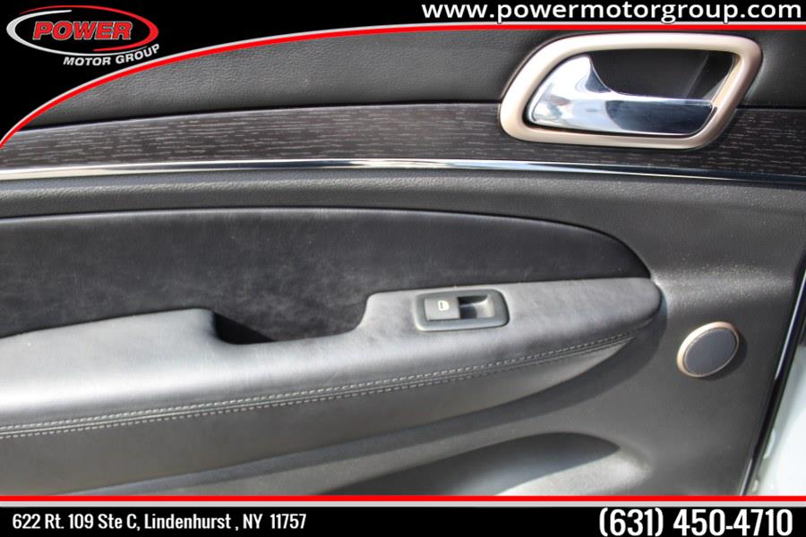 Used Jeep Grand Cherokee- OVERLAND 4WD 4dr Summit 2016 | Power Motor Group. Lindenhurst, New York Used Jeep Grand Cherokee- OVERLAND 4WD 4dr Summit 2016 | Power Motor Group. Lindenhurst, New York