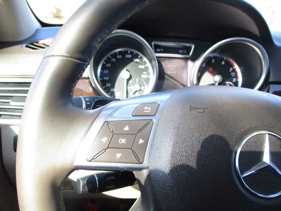 2014 Mercedes-Benz M-Class 4MATIC 4dr ML350, available for sale in Massapequa, New York | South Shore Auto Brokers & Sales. Massapequa, New York 2014 Mercedes-Benz M-Class 4MATIC 4dr ML350, available for sale in Massapequa, New York | South Shore Auto Brokers & Sales. Massapequa, New York