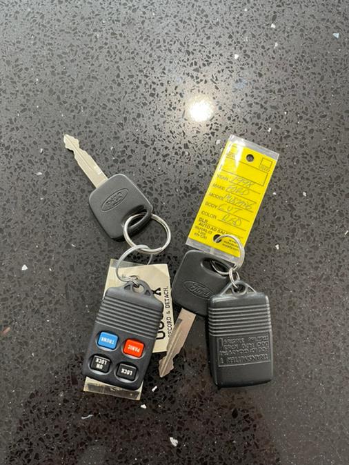 Used Ford Mustang 2dr Convertible GT 1998 | Mike And Tony Auto Sales, Inc. South Windsor, Connecticut Used Ford Mustang 2dr Convertible GT 1998 | Mike And Tony Auto Sales, Inc. South Windsor, Connecticut