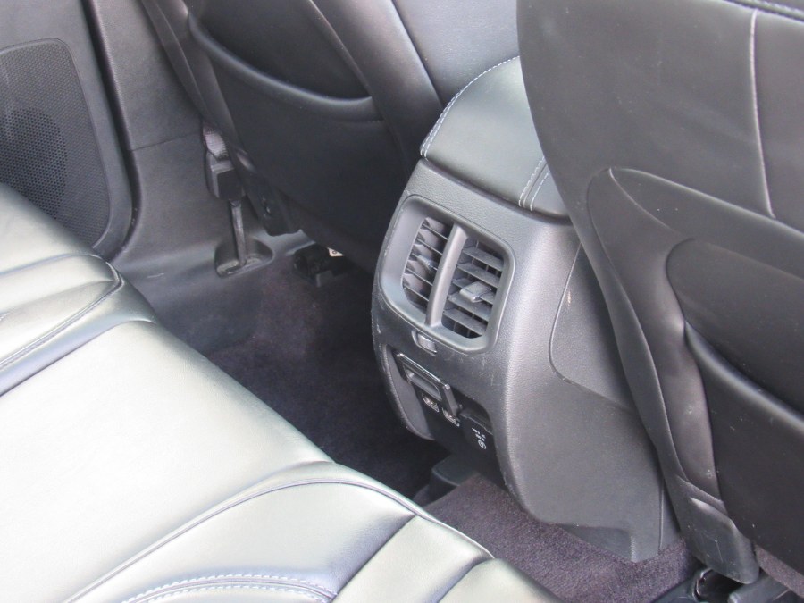 Used Jeep Cherokee Latitude Plus 4x4 2019 | NJ Used Cars Center. Irvington, New Jersey Used Jeep Cherokee Latitude Plus 4x4 2019 | NJ Used Cars Center. Irvington, New Jersey