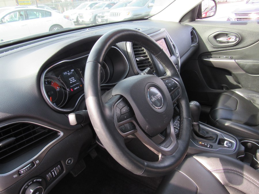 Used Jeep Cherokee Latitude Plus 4x4 2019 | NJ Used Cars Center. Irvington, New Jersey Used Jeep Cherokee Latitude Plus 4x4 2019 | NJ Used Cars Center. Irvington, New Jersey