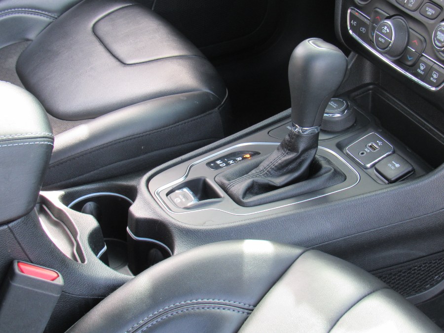 Used Jeep Cherokee Latitude Plus 4x4 2019 | NJ Used Cars Center. Irvington, New Jersey Used Jeep Cherokee Latitude Plus 4x4 2019 | NJ Used Cars Center. Irvington, New Jersey