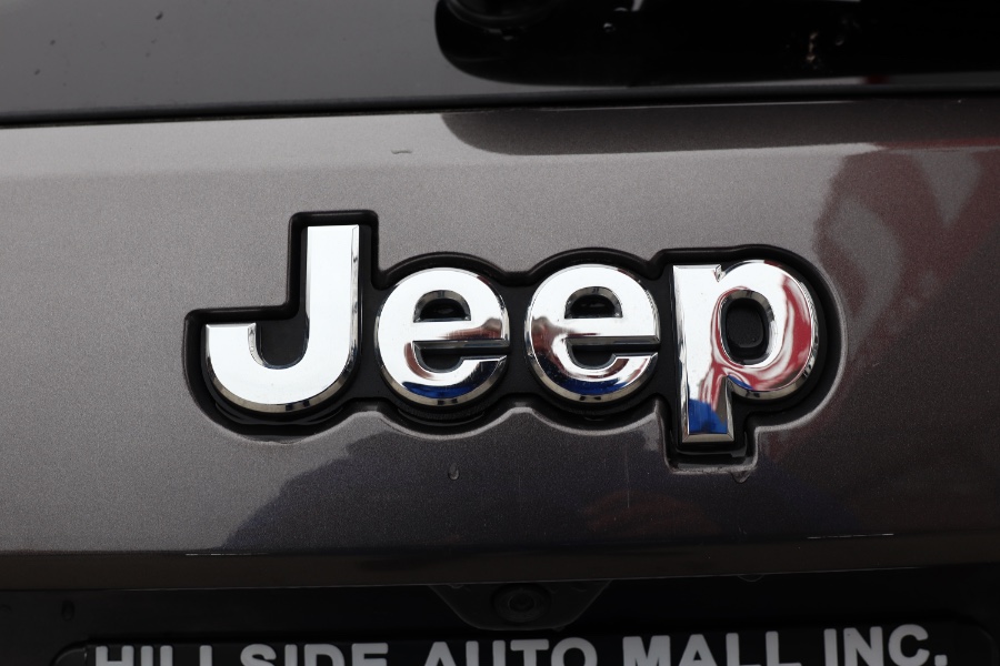 Used Jeep Grand Cherokee Limited 4x4 2017 | Hillside Auto Mall Inc.. Jamaica, New York Used Jeep Grand Cherokee Limited 4x4 2017 | Hillside Auto Mall Inc.. Jamaica, New York