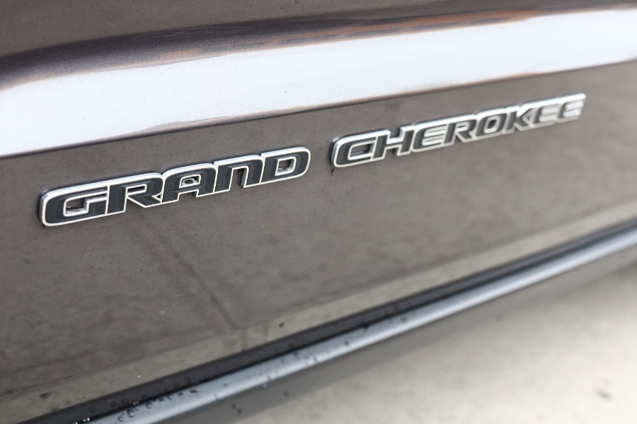 Used Jeep Grand Cherokee Limited 4x4 2017 | Hillside Auto Mall Inc.. Jamaica, New York Used Jeep Grand Cherokee Limited 4x4 2017 | Hillside Auto Mall Inc.. Jamaica, New York