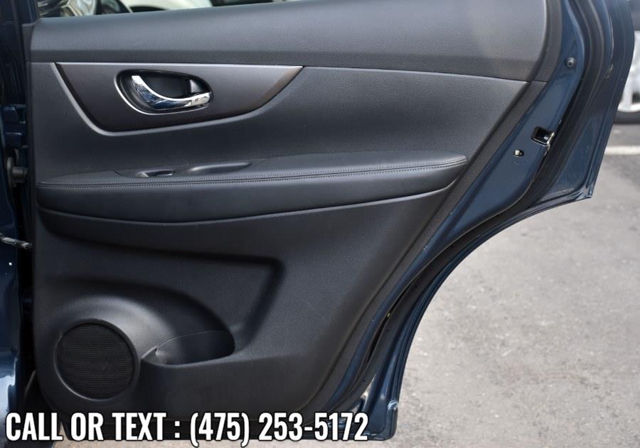 Used Nissan Rogue AWD 4dr SV 2016 | Highline Car Connection. Waterbury, Connecticut Used Nissan Rogue AWD 4dr SV 2016 | Highline Car Connection. Waterbury, Connecticut