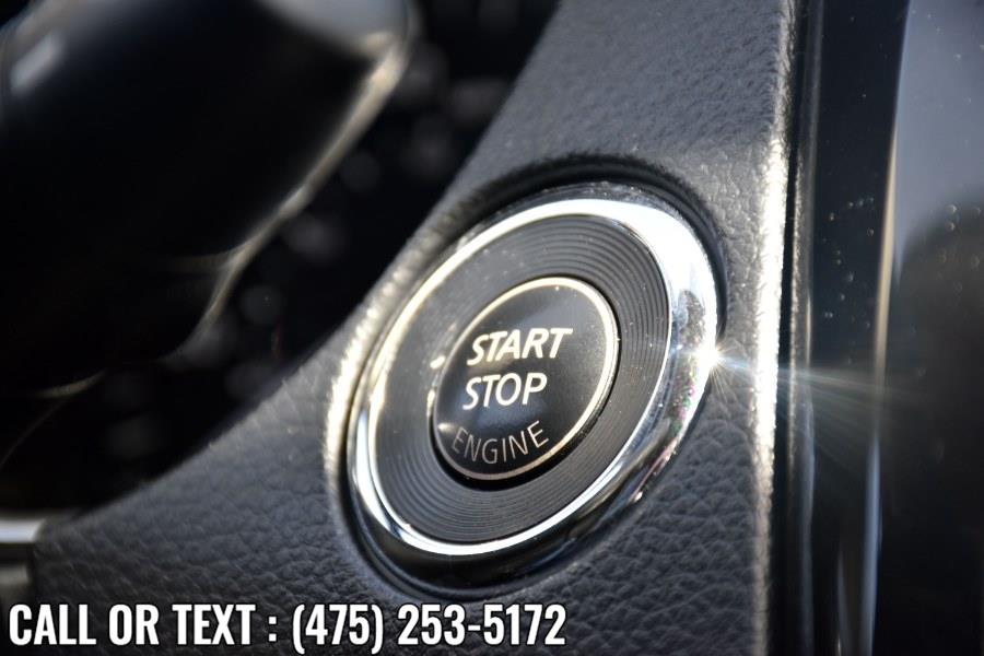 Used Nissan Rogue AWD 4dr SV 2016 | Highline Car Connection. Waterbury, Connecticut Used Nissan Rogue AWD 4dr SV 2016 | Highline Car Connection. Waterbury, Connecticut