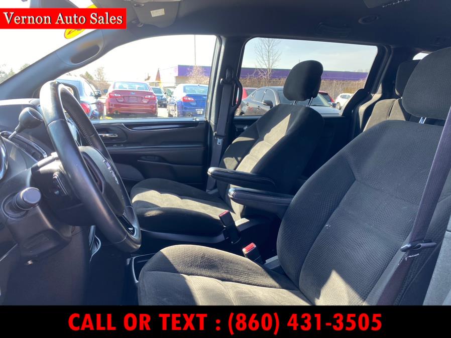 2015 Dodge Grand Caravan 4dr Wgn American Value Pkg, available for sale in Manchester, Connecticut | Vernon Auto Sale & Service. Manchester, Connecticut 2015 Dodge Grand Caravan 4dr Wgn American Value Pkg, available for sale in Manchester, Connecticut | Vernon Auto Sale & Service. Manchester, Connecticut