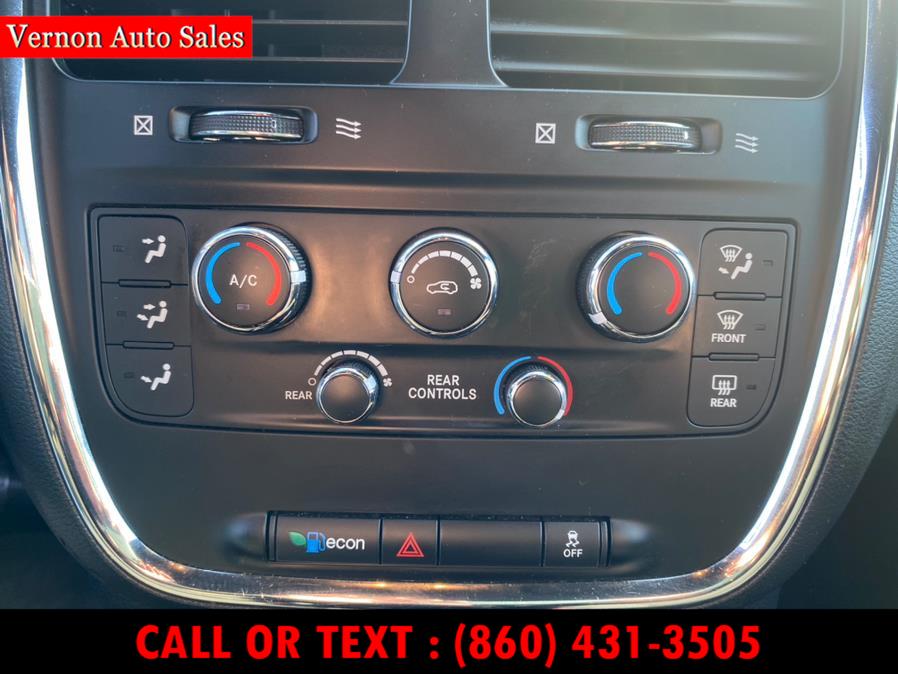 2015 Dodge Grand Caravan 4dr Wgn American Value Pkg, available for sale in Manchester, Connecticut | Vernon Auto Sale & Service. Manchester, Connecticut 2015 Dodge Grand Caravan 4dr Wgn American Value Pkg, available for sale in Manchester, Connecticut | Vernon Auto Sale & Service. Manchester, Connecticut