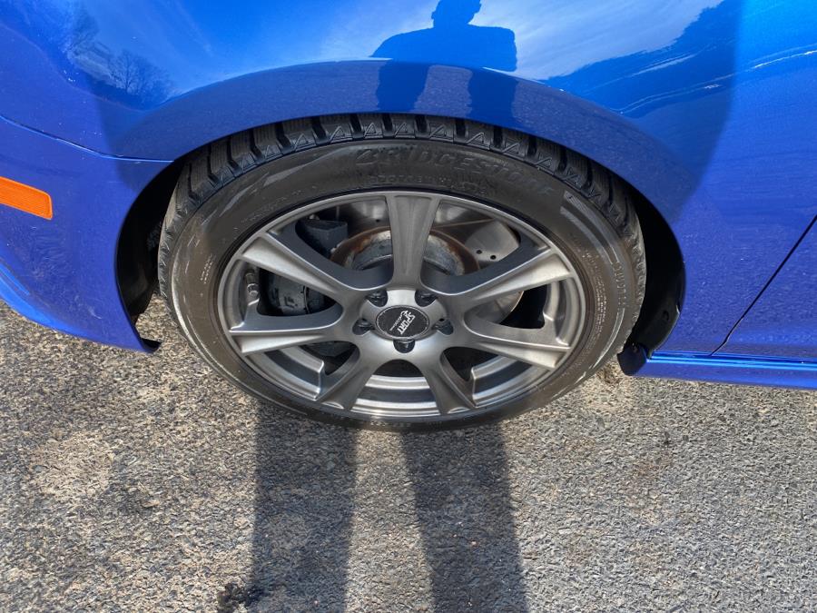 2013 Volkswagen Golf R 2dr HB w/Sunroof & Navi, available for sale in Middletown, Connecticut | Newfield Auto Sales. Middletown, Connecticut 2013 Volkswagen Golf R 2dr HB w/Sunroof & Navi, available for sale in Middletown, Connecticut | Newfield Auto Sales. Middletown, Connecticut