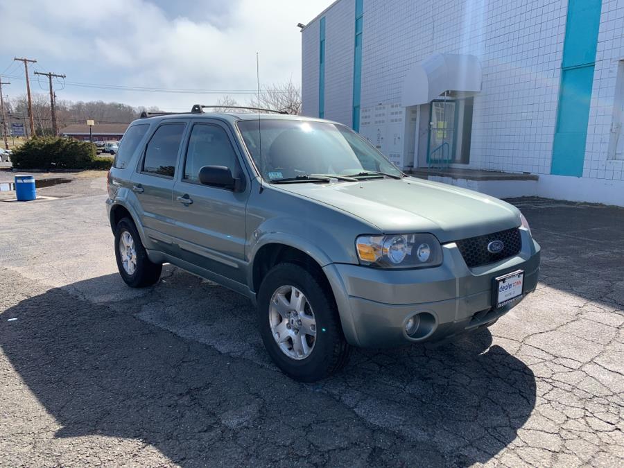 Used Ford Escape 4dr 3.0L Limited 4WD 2006 | Dealertown Auto Wholesalers. Milford, Connecticut Used Ford Escape 4dr 3.0L Limited 4WD 2006 | Dealertown Auto Wholesalers. Milford, Connecticut