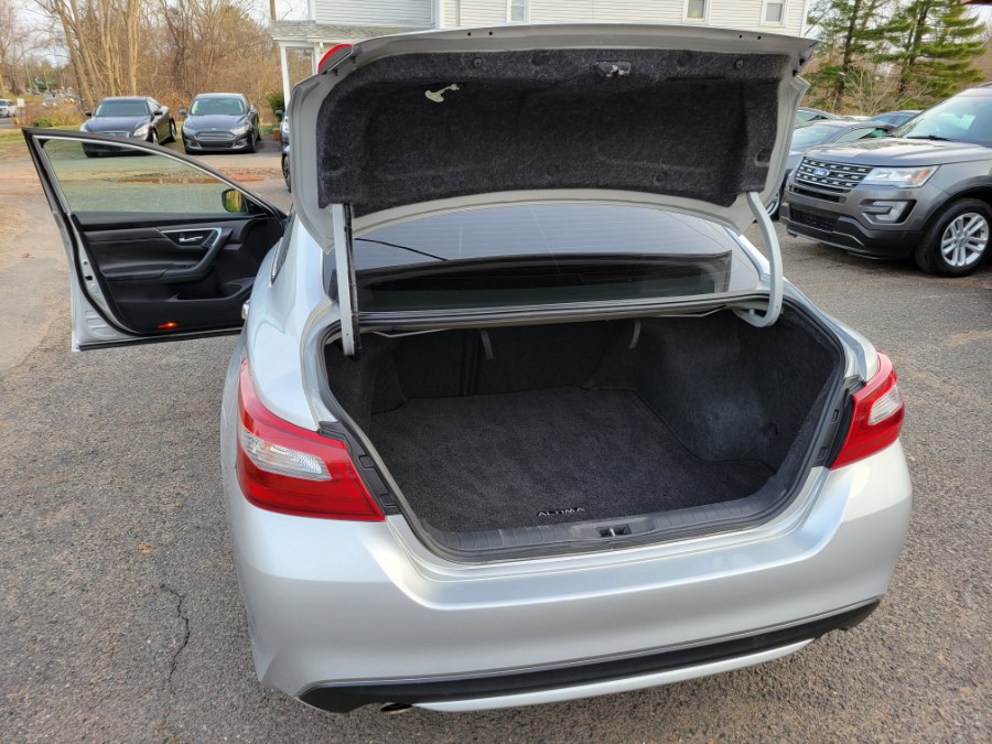 2018 Nissan Altima SL Leather, available for sale in East Windsor, Connecticut | Toro Auto. East Windsor, Connecticut 2018 Nissan Altima SL Leather, available for sale in East Windsor, Connecticut | Toro Auto. East Windsor, Connecticut