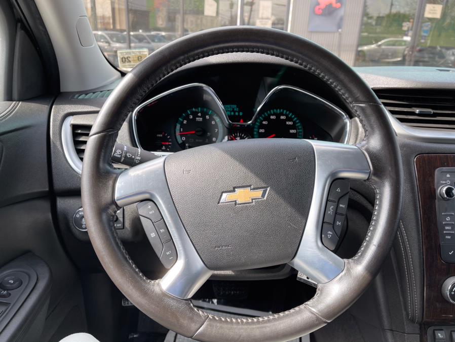 Used Chevrolet Traverse AWD 4dr LT w/1LT 2016 | European Auto Expo. Lodi, New Jersey Used Chevrolet Traverse AWD 4dr LT w/1LT 2016 | European Auto Expo. Lodi, New Jersey