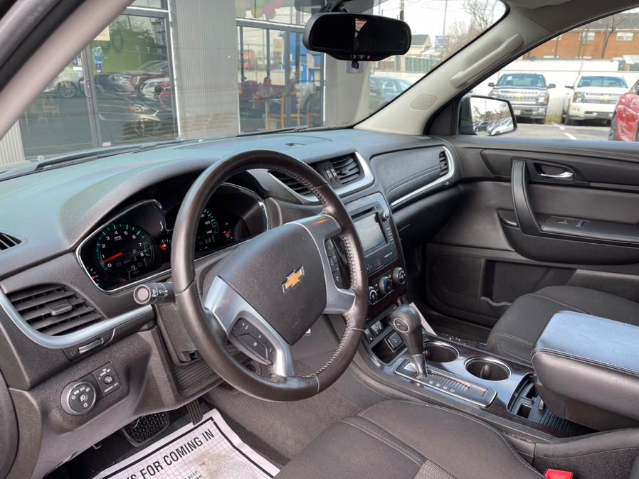 Used Chevrolet Traverse AWD 4dr LT w/1LT 2016 | European Auto Expo. Lodi, New Jersey Used Chevrolet Traverse AWD 4dr LT w/1LT 2016 | European Auto Expo. Lodi, New Jersey