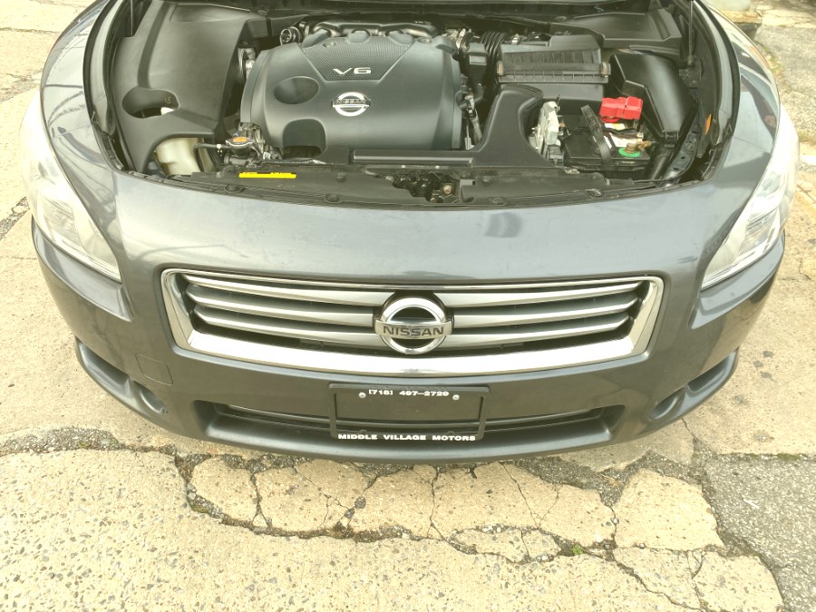 2012 Nissan Maxima 4dr Sdn V6 CVT 3.5 SV w/Premium Pkg, available for sale in Middle Village, New York | Middle Village Motors . Middle Village, New York 2012 Nissan Maxima 4dr Sdn V6 CVT 3.5 SV w/Premium Pkg, available for sale in Middle Village, New York | Middle Village Motors . Middle Village, New York