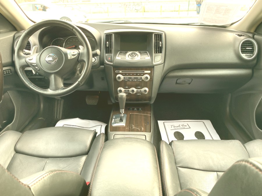 2012 Nissan Maxima 4dr Sdn V6 CVT 3.5 SV w/Premium Pkg, available for sale in Middle Village, New York | Middle Village Motors . Middle Village, New York 2012 Nissan Maxima 4dr Sdn V6 CVT 3.5 SV w/Premium Pkg, available for sale in Middle Village, New York | Middle Village Motors . Middle Village, New York