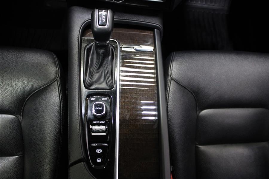 Used Volvo Xc90 T6 MOMENTUM AWD 2016 | Fast Track Motors. Paterson, New Jersey Used Volvo Xc90 T6 MOMENTUM AWD 2016 | Fast Track Motors. Paterson, New Jersey