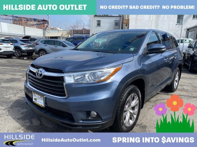 2015 Toyota Highlander LE V6, available for sale in Jamaica, New York | Hillside Auto Outlet. Jamaica, New York