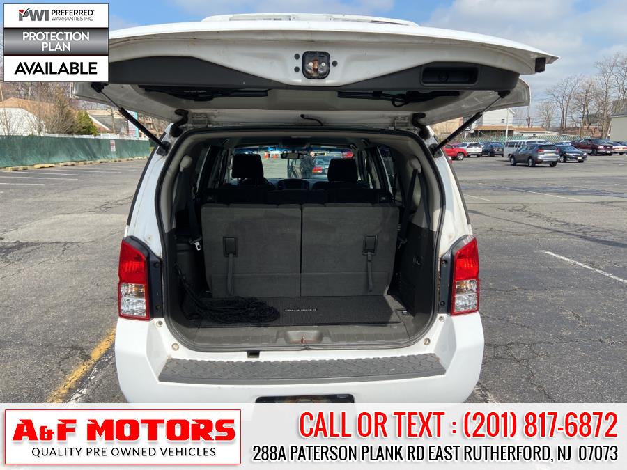 2009 Nissan Pathfinder 4WD 4dr V6 SE, available for sale in East Rutherford, New Jersey | A&F Motors LLC. East Rutherford, New Jersey 2009 Nissan Pathfinder 4WD 4dr V6 SE, available for sale in East Rutherford, New Jersey | A&F Motors LLC. East Rutherford, New Jersey