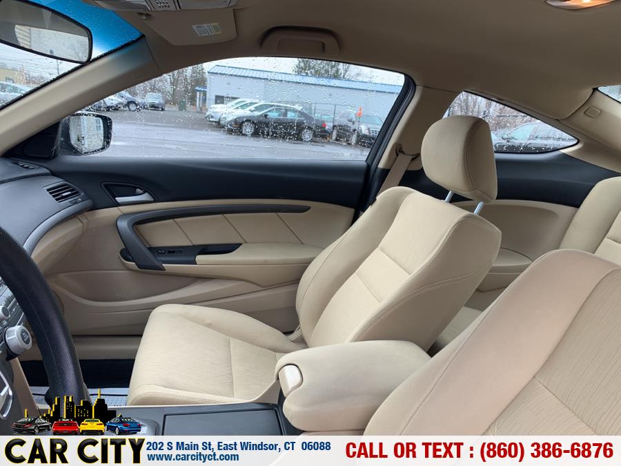 Used Honda Accord Cpe 2dr I4 Auto LX-S 2012 | Car City LLC. East Windsor, Connecticut Used Honda Accord Cpe 2dr I4 Auto LX-S 2012 | Car City LLC. East Windsor, Connecticut