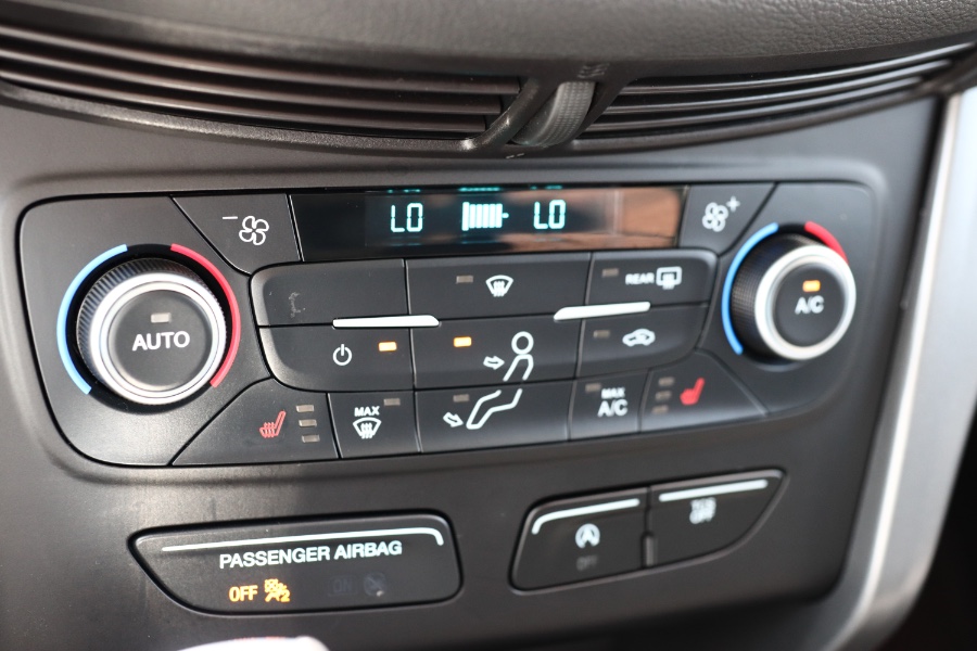 Used Ford Escape SEL 4WD 2018 | Hillside Auto Mall Inc.. Jamaica, New York Used Ford Escape SEL 4WD 2018 | Hillside Auto Mall Inc.. Jamaica, New York