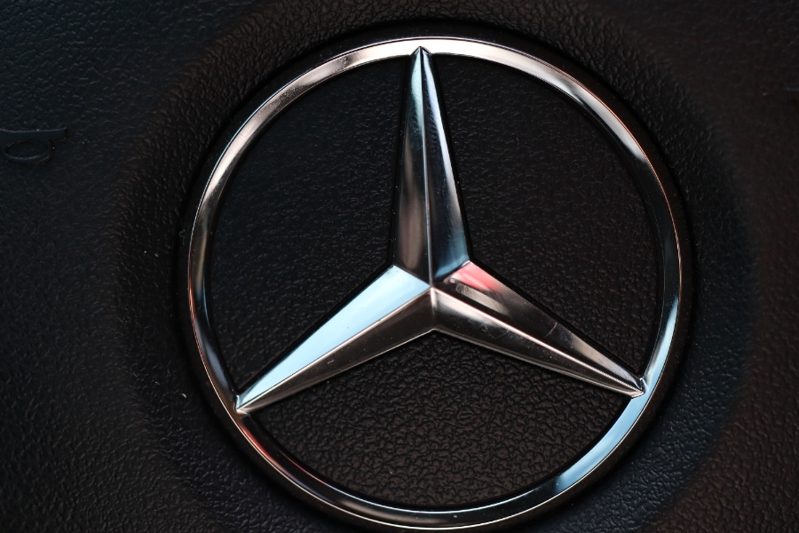 Used Mercedes-Benz E-Class E 300 Sport 4MATIC Sedan 2017 | Hillside Auto Mall Inc.. Jamaica, New York Used Mercedes-Benz E-Class E 300 Sport 4MATIC Sedan 2017 | Hillside Auto Mall Inc.. Jamaica, New York