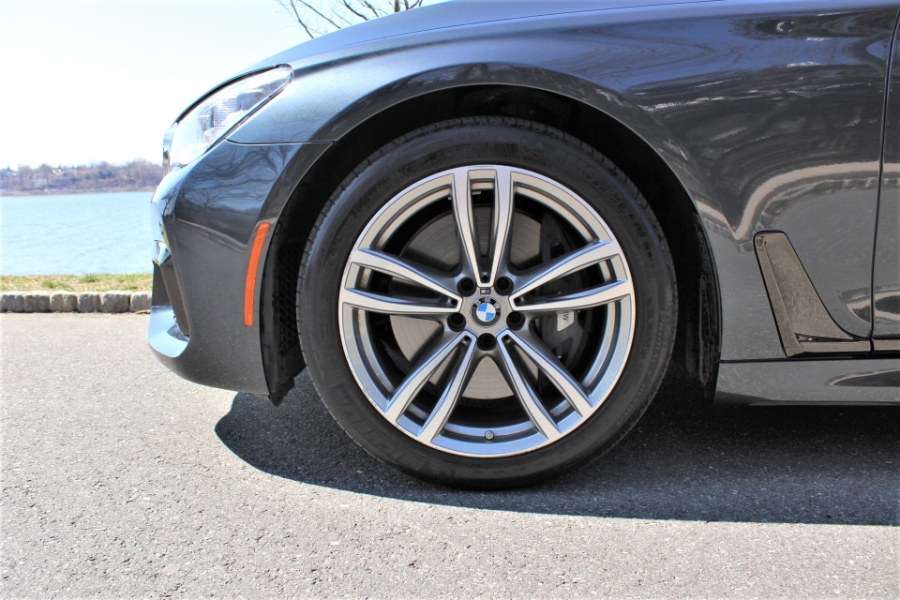 2016 BMW 7 Series 4dr Sdn 750i xDrive AWD, available for sale in Great Neck, New York | Great Neck Car Buyers & Sellers. Great Neck, New York 2016 BMW 7 Series 4dr Sdn 750i xDrive AWD, available for sale in Great Neck, New York | Great Neck Car Buyers & Sellers. Great Neck, New York