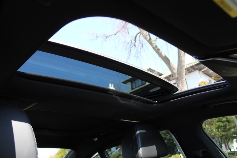 2016 BMW 7 Series 4dr Sdn 750i xDrive AWD, available for sale in Great Neck, New York | Great Neck Car Buyers & Sellers. Great Neck, New York 2016 BMW 7 Series 4dr Sdn 750i xDrive AWD, available for sale in Great Neck, New York | Great Neck Car Buyers & Sellers. Great Neck, New York