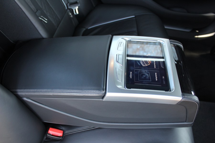 2016 BMW 7 Series 4dr Sdn 750i xDrive AWD, available for sale in Great Neck, New York | Great Neck Car Buyers & Sellers. Great Neck, New York 2016 BMW 7 Series 4dr Sdn 750i xDrive AWD, available for sale in Great Neck, New York | Great Neck Car Buyers & Sellers. Great Neck, New York