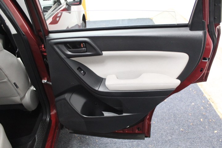 Used Subaru Forester 4dr Auto 2.5i PZEV 2015 | New England Auto Sales LLC. Plainville, Connecticut Used Subaru Forester 4dr Auto 2.5i PZEV 2015 | New England Auto Sales LLC. Plainville, Connecticut