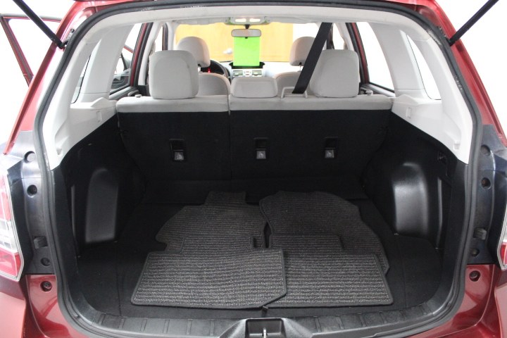 Used Subaru Forester 4dr Auto 2.5i PZEV 2015 | New England Auto Sales LLC. Plainville, Connecticut Used Subaru Forester 4dr Auto 2.5i PZEV 2015 | New England Auto Sales LLC. Plainville, Connecticut
