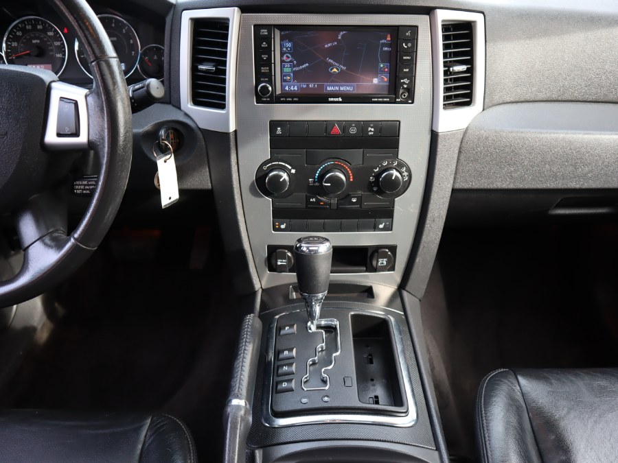 2010 Jeep Grand Cherokee 4WD 4dr Laredo, available for sale in Huntington Station, New York | My Auto Inc.. Huntington Station, New York 2010 Jeep Grand Cherokee 4WD 4dr Laredo, available for sale in Huntington Station, New York | My Auto Inc.. Huntington Station, New York