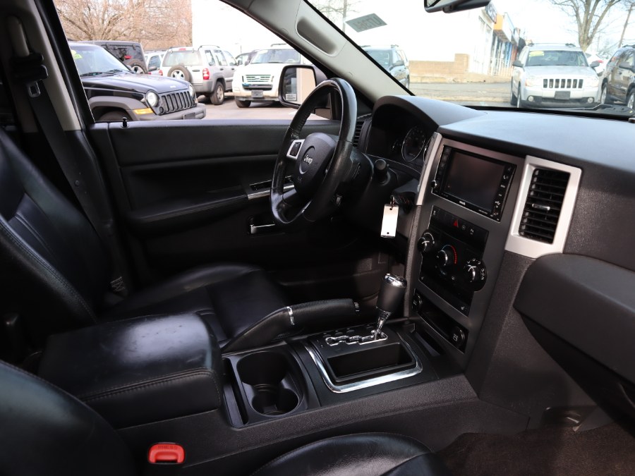 2010 Jeep Grand Cherokee 4WD 4dr Laredo, available for sale in Huntington Station, New York | My Auto Inc.. Huntington Station, New York 2010 Jeep Grand Cherokee 4WD 4dr Laredo, available for sale in Huntington Station, New York | My Auto Inc.. Huntington Station, New York