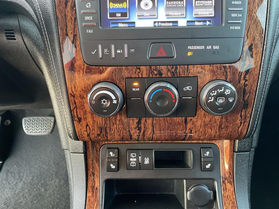 2013 Chevrolet Traverse FWD 4dr LT w/1LT, available for sale in Elida, Ohio | Josh's All Under Ten LLC. Elida, Ohio 2013 Chevrolet Traverse FWD 4dr LT w/1LT, available for sale in Elida, Ohio | Josh's All Under Ten LLC. Elida, Ohio