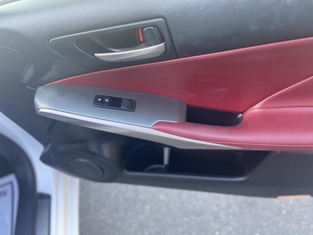 Used Lexus Is 300 2018 | Hillside Auto Outlet. Jamaica, New York Used Lexus Is 300 2018 | Hillside Auto Outlet. Jamaica, New York