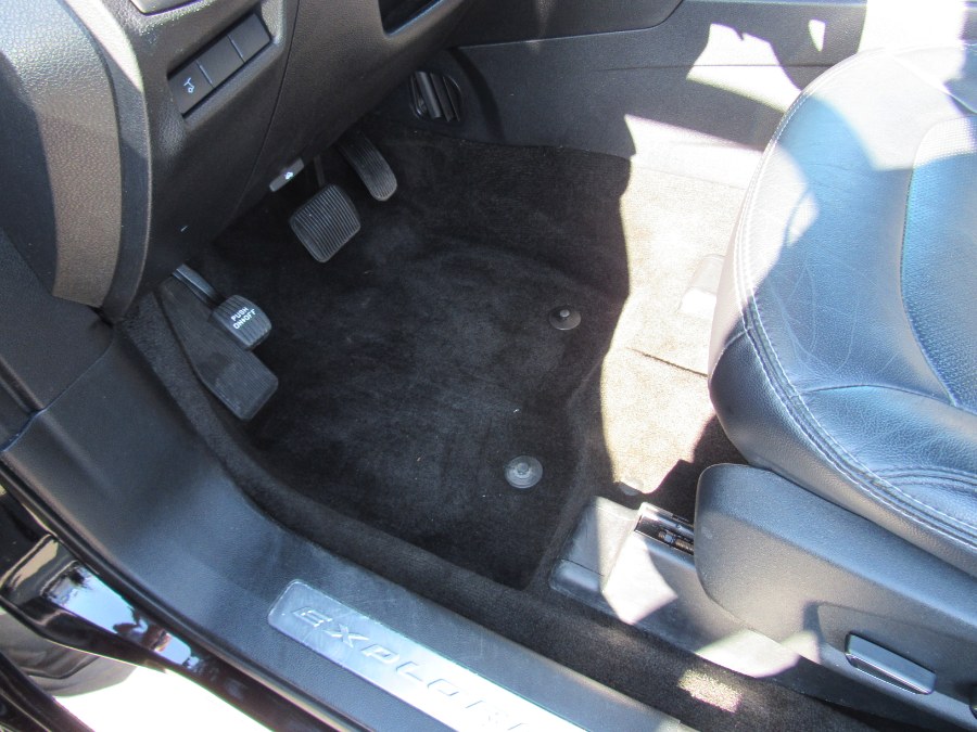 Used Ford Explorer Limited 4WD 2017 | NJ Used Cars Center. Irvington, New Jersey Used Ford Explorer Limited 4WD 2017 | NJ Used Cars Center. Irvington, New Jersey