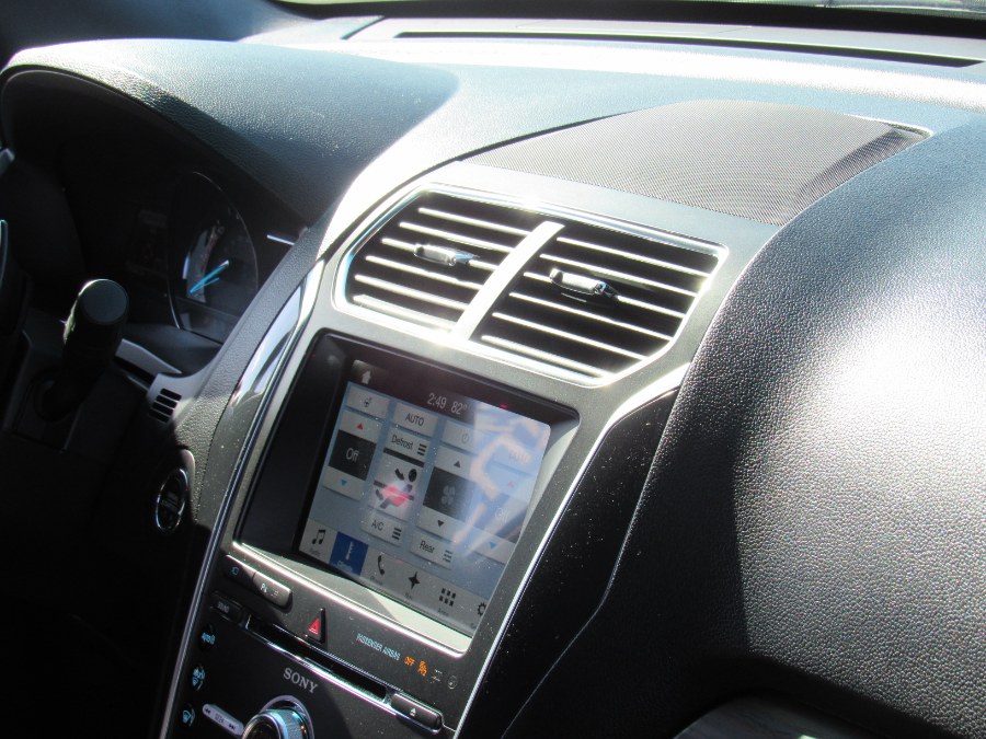 Used Ford Explorer Limited 4WD 2017 | NJ Used Cars Center. Irvington, New Jersey Used Ford Explorer Limited 4WD 2017 | NJ Used Cars Center. Irvington, New Jersey