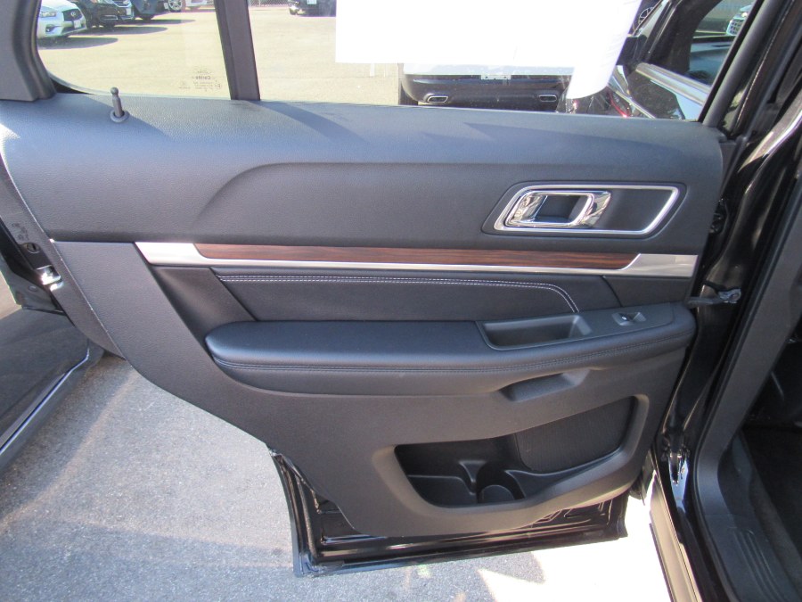 Used Ford Explorer Limited 4WD 2017 | NJ Used Cars Center. Irvington, New Jersey Used Ford Explorer Limited 4WD 2017 | NJ Used Cars Center. Irvington, New Jersey
