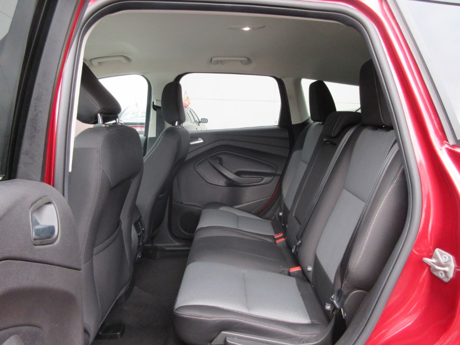 2019 Ford Escape SE 4WD, available for sale in Linden, New Jersey | Route 27 Auto Mall. Linden, New Jersey 2019 Ford Escape SE 4WD, available for sale in Linden, New Jersey | Route 27 Auto Mall. Linden, New Jersey