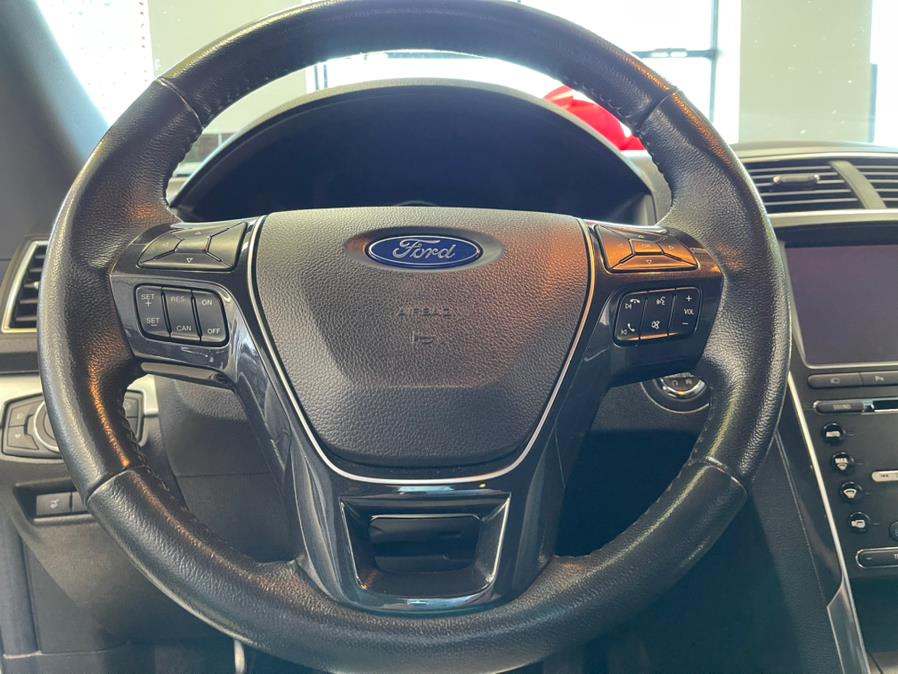 Used Ford Explorer Limited 4WD 2018 | 5 Towns Drive. Inwood, New York Used Ford Explorer Limited 4WD 2018 | 5 Towns Drive. Inwood, New York