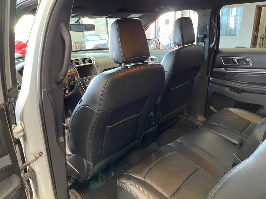 Used Ford Explorer Limited 4WD 2018 | 5 Towns Drive. Inwood, New York Used Ford Explorer Limited 4WD 2018 | 5 Towns Drive. Inwood, New York