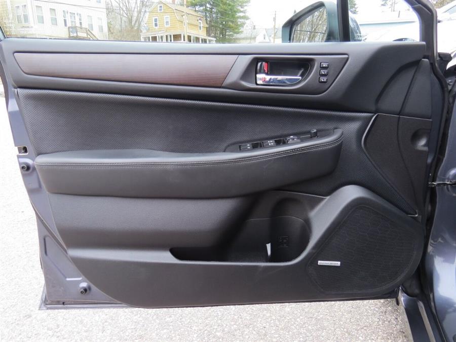 Used Subaru Legacy 3.6R Limited AWD 4dr Sedan 2017 | Lake City Exports Inc. Auburn, Maine Used Subaru Legacy 3.6R Limited AWD 4dr Sedan 2017 | Lake City Exports Inc. Auburn, Maine