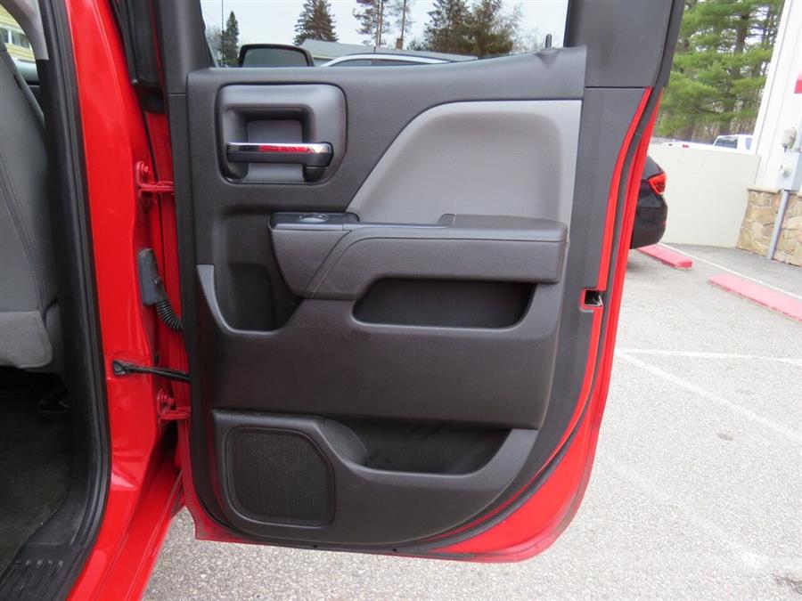 Used Chevrolet Silverado 1500 Custom 4x4 4dr Double Cab 6.5 ft. SB 2017 | Lake City Exports Inc. Auburn, Maine Used Chevrolet Silverado 1500 Custom 4x4 4dr Double Cab 6.5 ft. SB 2017 | Lake City Exports Inc. Auburn, Maine