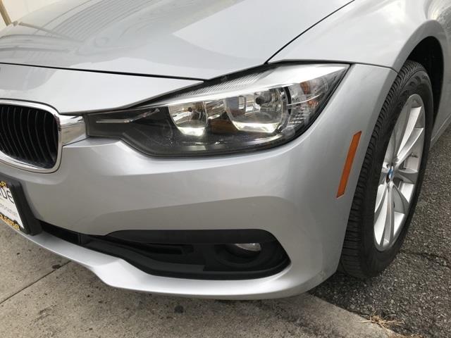 Used BMW 3 Series 320i xDrive 2017 | BQE Auto Sales. Brooklyn, New York Used BMW 3 Series 320i xDrive 2017 | BQE Auto Sales. Brooklyn, New York