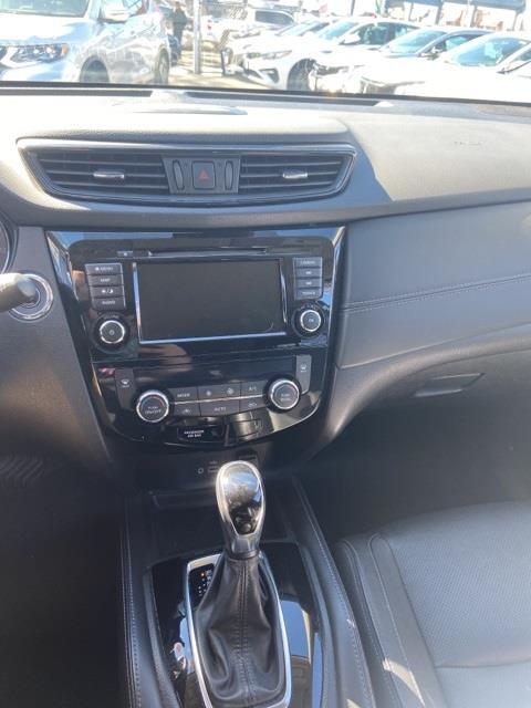 Used Nissan Rogue SL 2018 | BQE Auto Sales. Brooklyn, New York Used Nissan Rogue SL 2018 | BQE Auto Sales. Brooklyn, New York